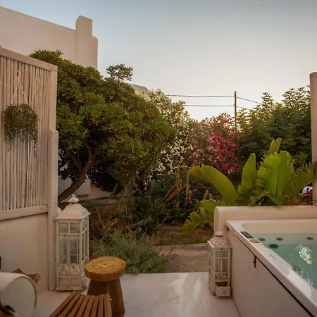Fino Private Jacuzzi In * Mykonos Town